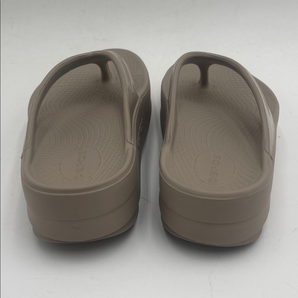 OOFOS Women's Sandals in Taupe - Picture 3 of 8
